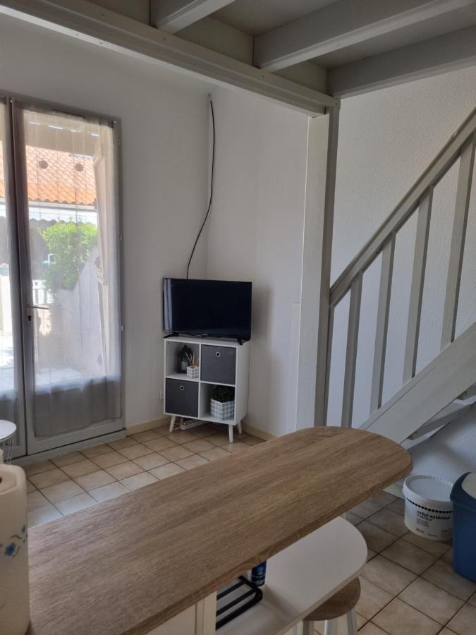 Agreable Petite Maison De Vacances 勒卡特 外观 照片
